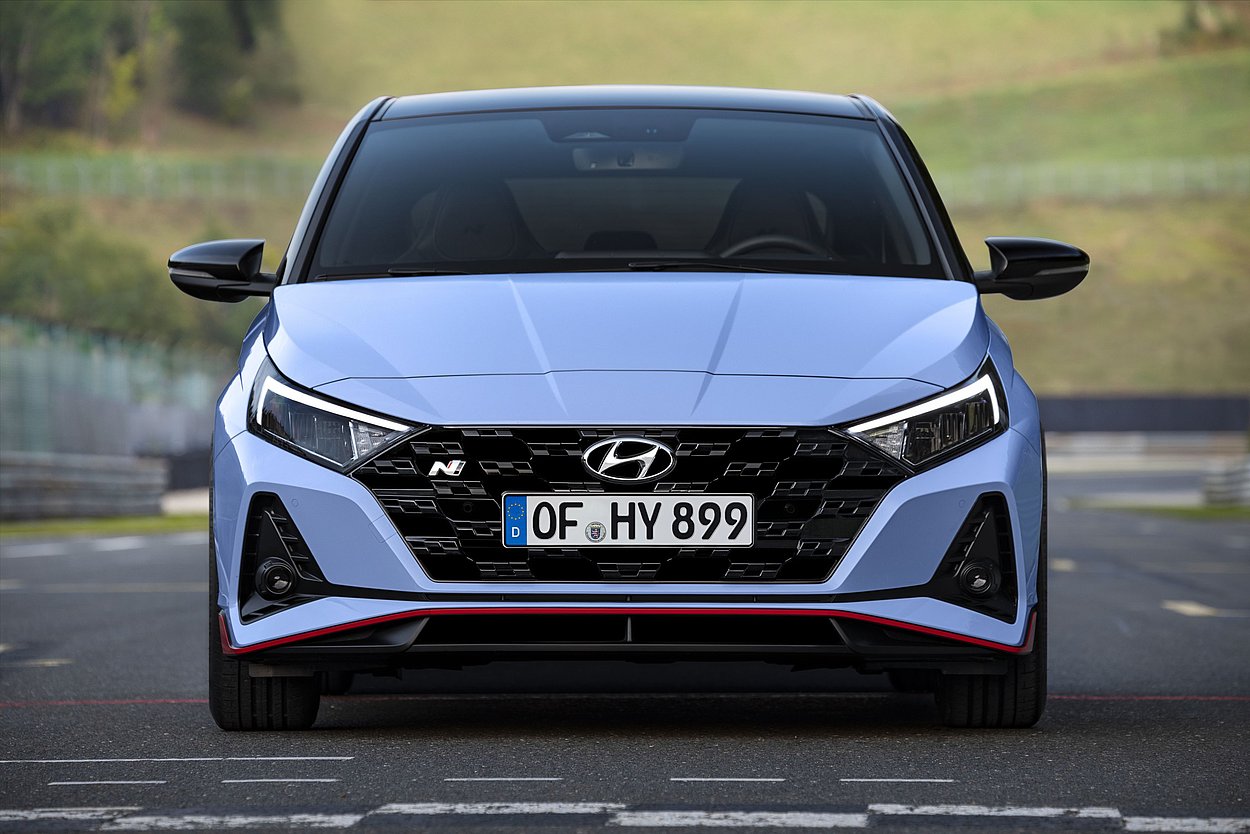 Hyundai i20 N Outdoor live Front