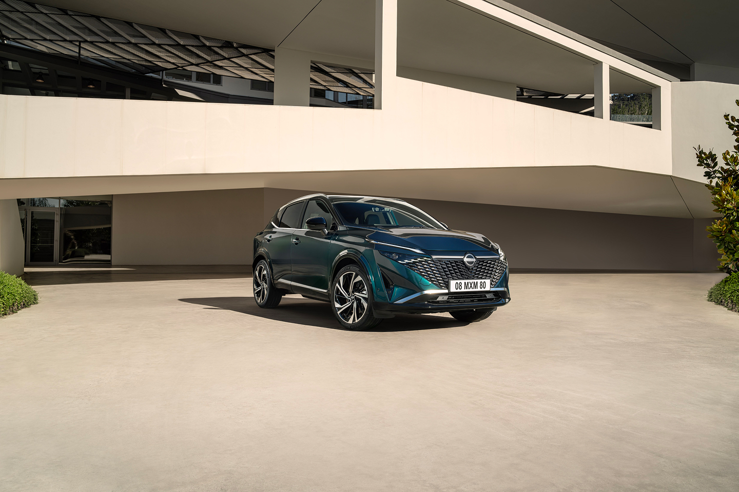 Nissan Qashqai Deep Ocean Blue Front Exterieur Felgen Zierleisten
